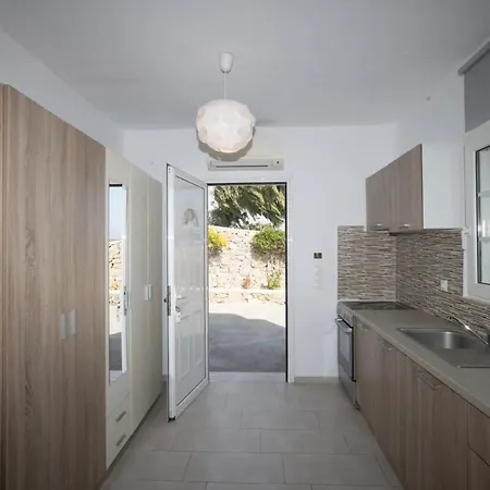 Mykonos Stylish Apts Perfect For 8 People W Pool Apartment